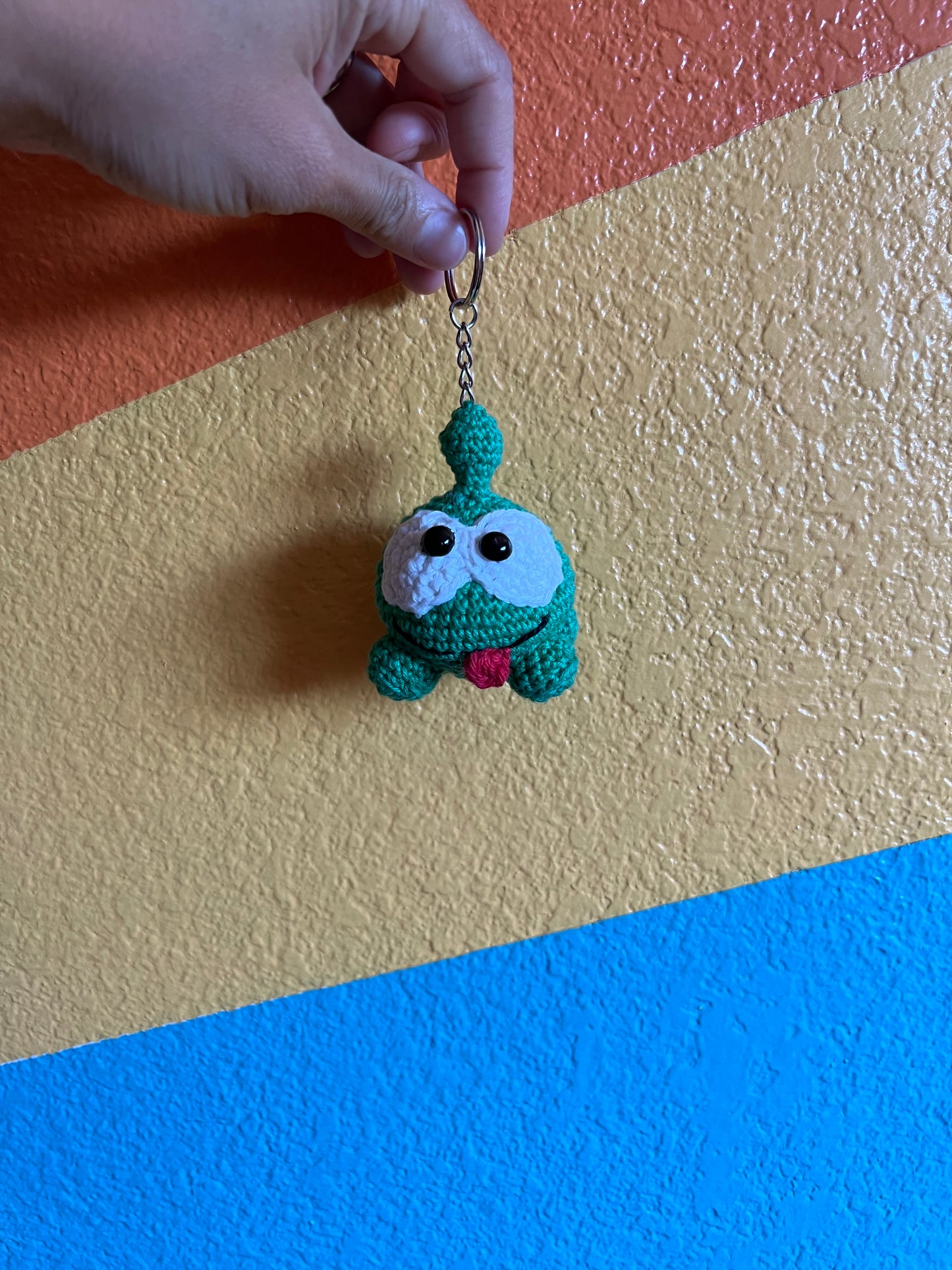 Crochet glow in the dark alien key chain