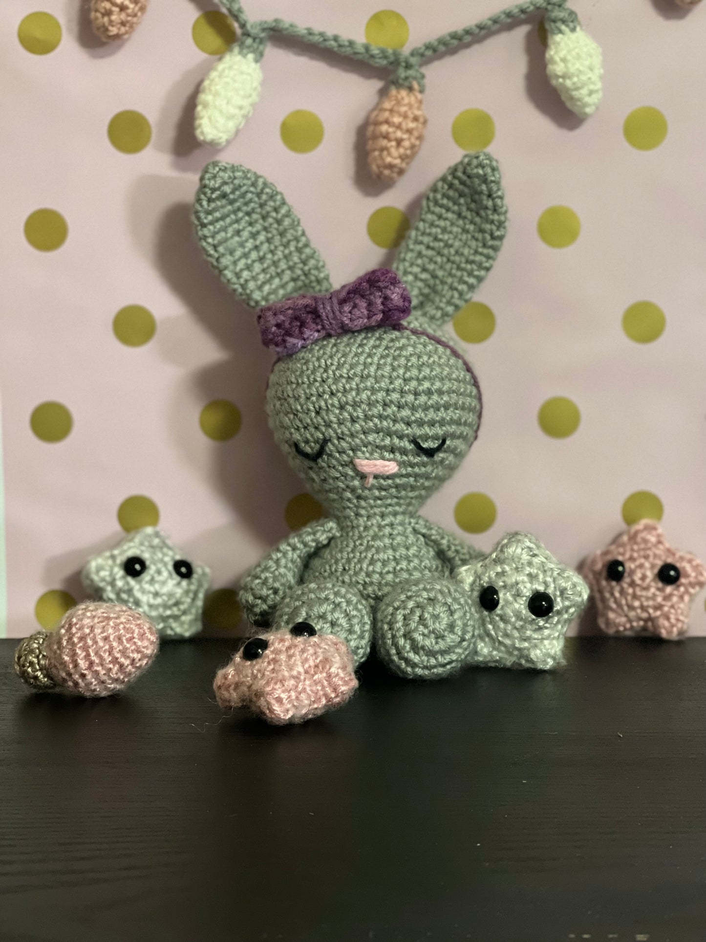 Crochet bunny with carrot